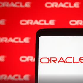 ⚙️ أوراكل… عملاق قواعد البيانات الذي يواجه أصعب اختبار في سباق السحابة