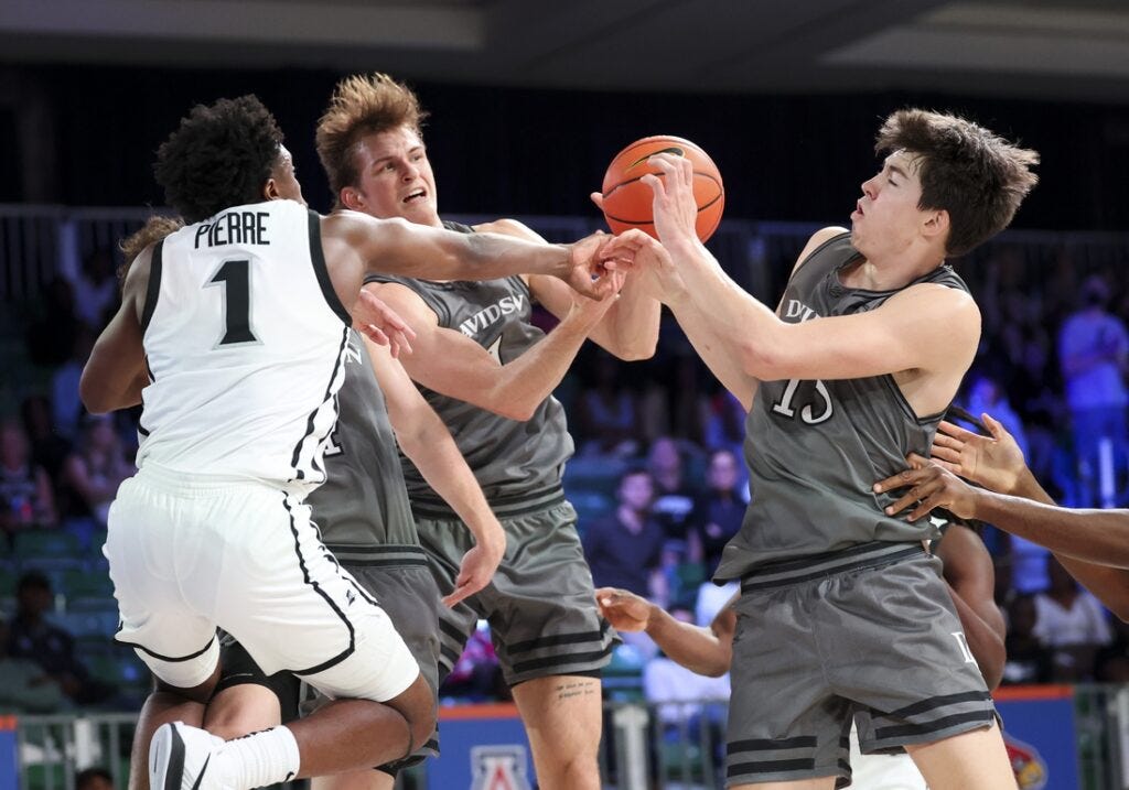 Davidson hands Providence second straight loss in Battle 4 Atlantis - Field  Level Media - Professional sports content solutions | FLM