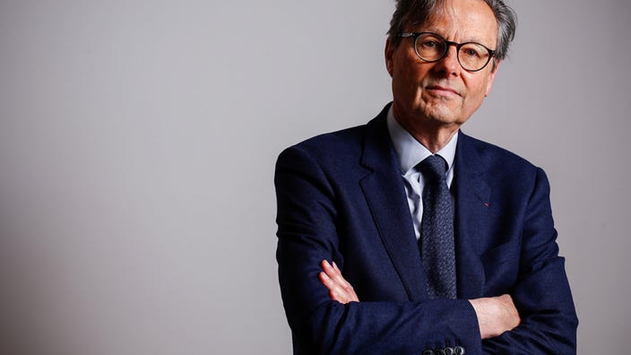 "In a war of position, you don't immediately discern defeat when it looms," warns the historian.