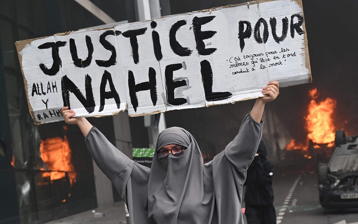 Ammutusta nuoresta muslimirikollisesta on tehty muslimien, islamistien ja jopa radikaalien terrorikytköksisten riveissä “islamin marttyyri”.