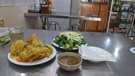 Bánh Xèo, menu & Mì Quảng