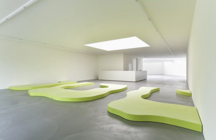 Between Image and Object - Landon Metz at von Bartha | Ideelart