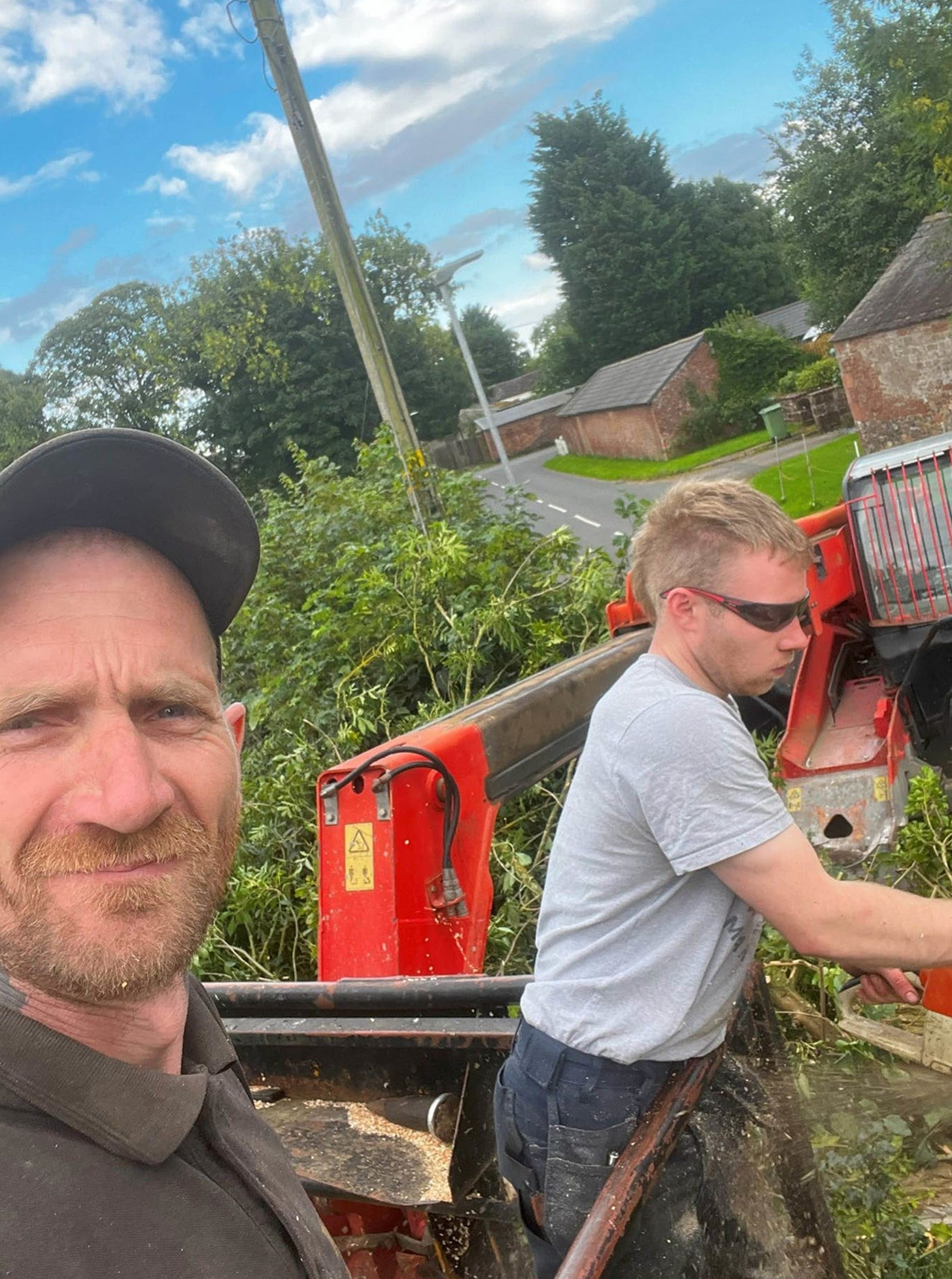 The anonymous 101 call that snared Sycamore Gap fellers Adam Curruthers and  Daniel Graham – and ended their friendship | The Independent