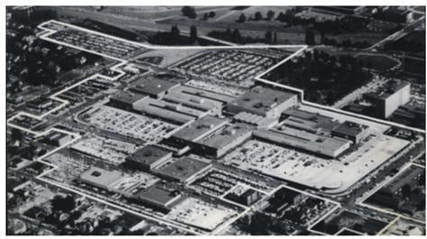 Historic photos of Lloyd Center (Credit: Urban Renaissance Group)