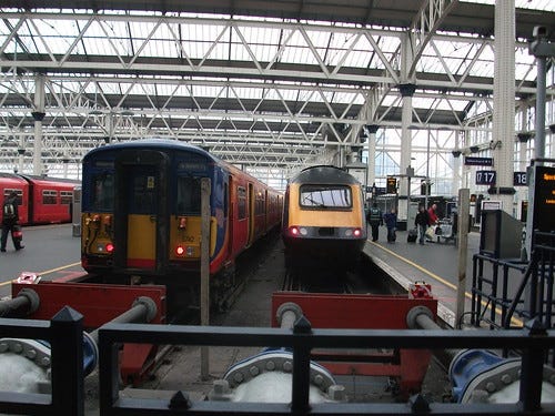 43128 at London Waterloo 43128 at London Waterloo