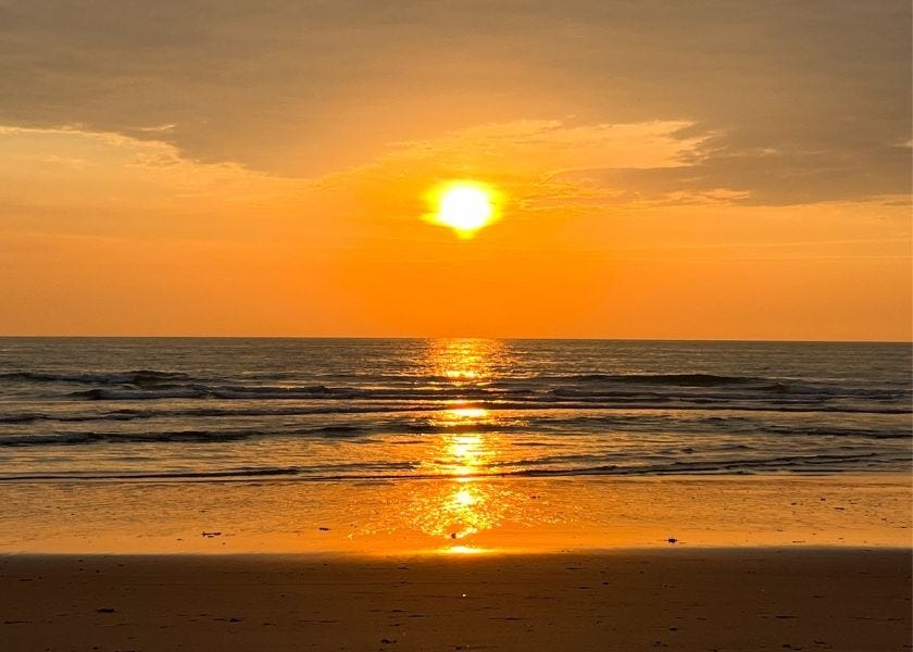 Sunset image. Copyright Mich Bondesio, Creating Cadence