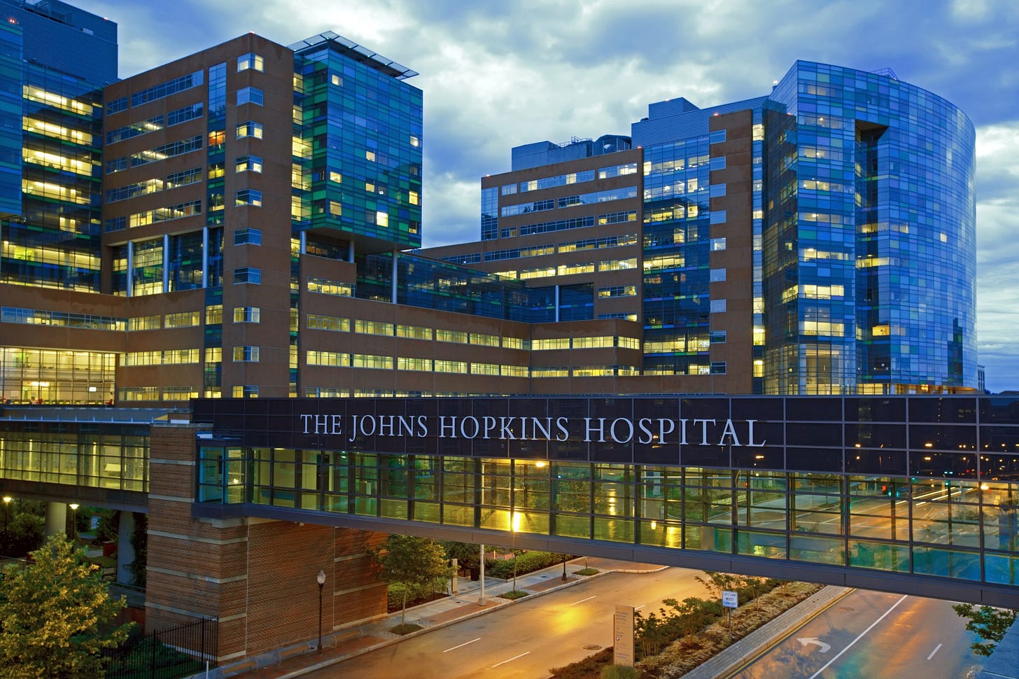 An Overview of the US Healthcare System and American Health Options