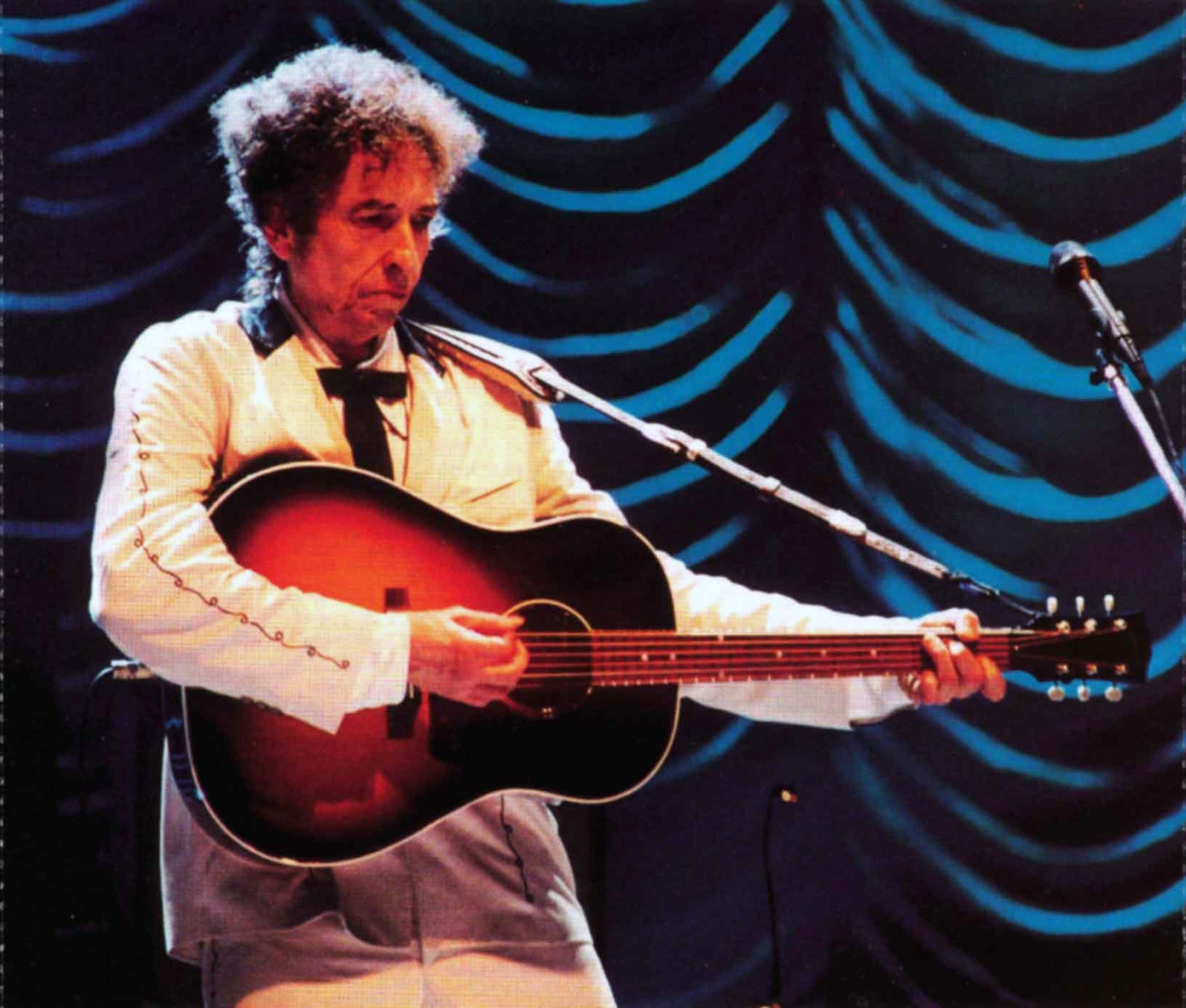 Dylan Finishes Europe 2000 with 