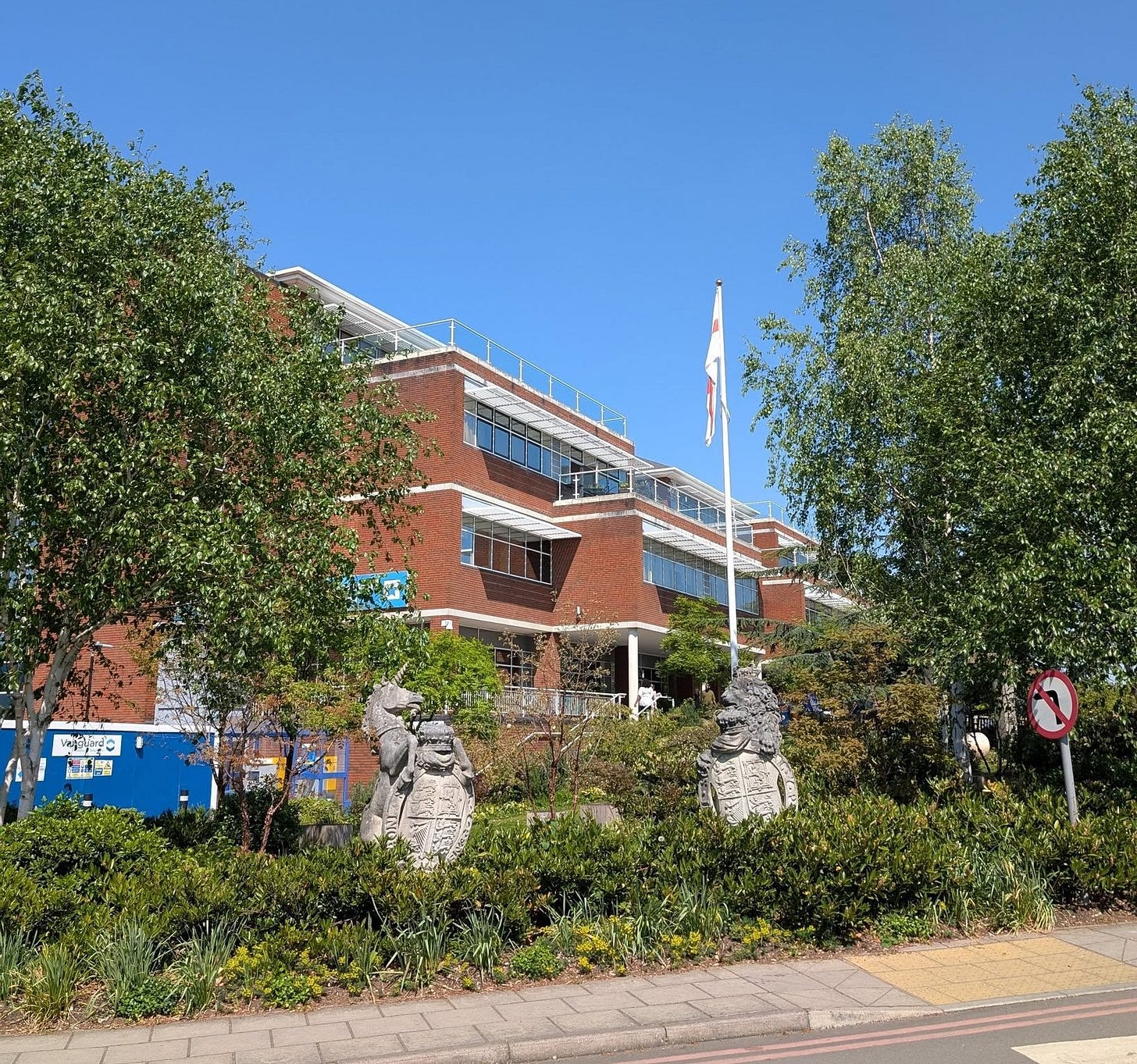 No photo description available.