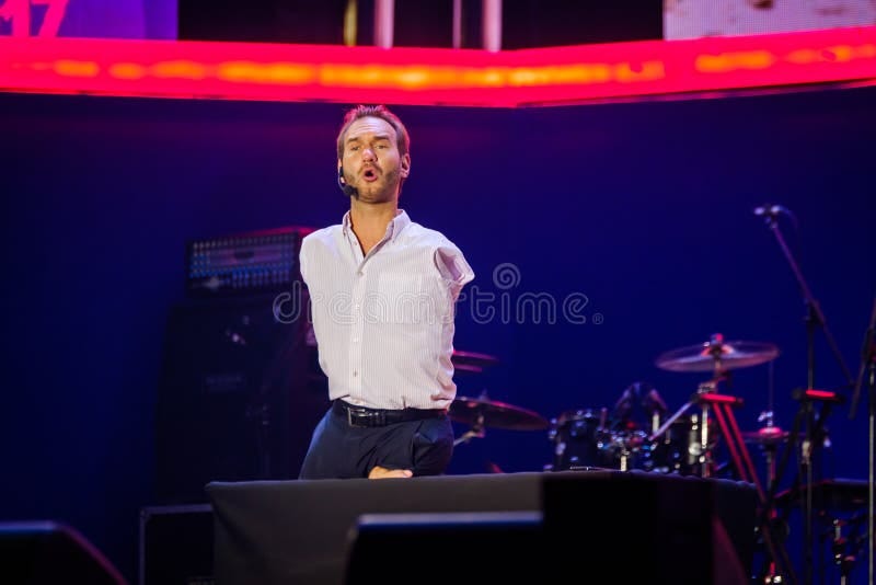 Nicholas James Vujicic Speak at Global Synergy Forum 2017 Editorial Stock  Photo - Image of speaker, syndrome: 106897023