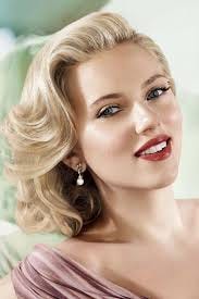 Scarlett Johansson ...