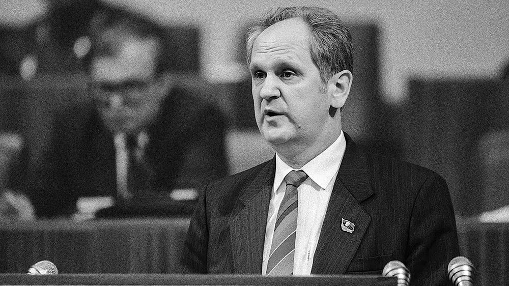 Совершил ошибку, равноценную преступлению». Как милиция участвовала в  организации путча и как министр внутренних дел приговорил за него сам себя.  Фрагменты обвинительного заключения по «делу ГКЧП» — Новая газета