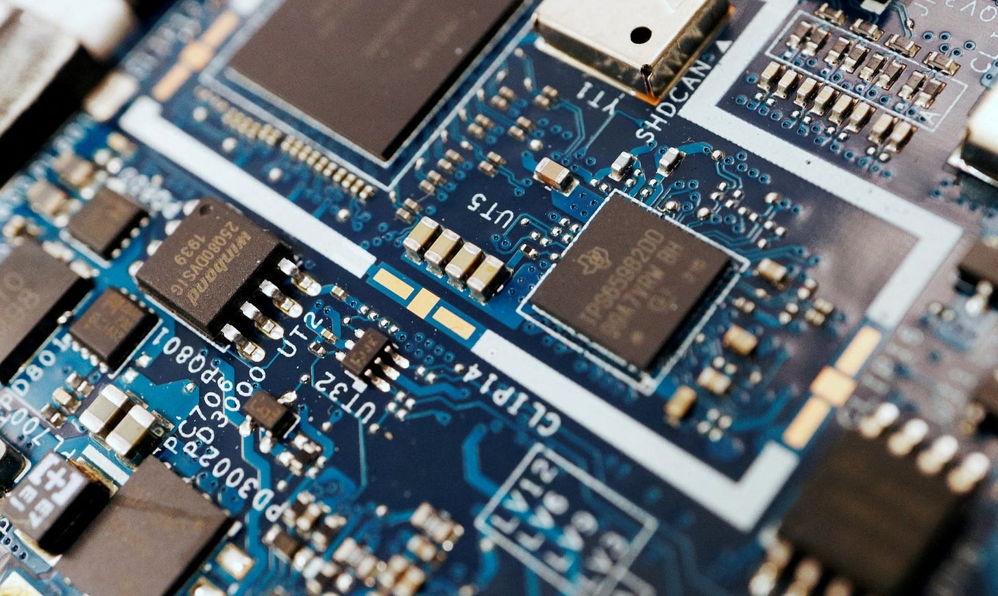 Global chip sales expected to hit $1 trillion this year, industry group  says | Reuters