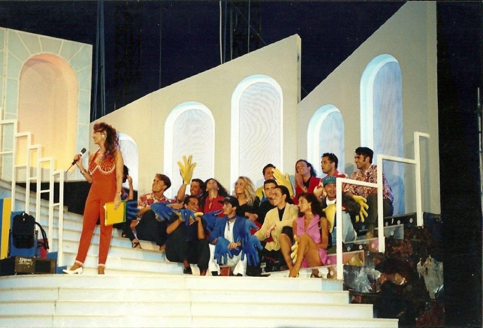 From Cantagiro to Festivalbar, the stage design of the Italian summer festivals - Domus From Cantagiro to Festivalbar, the stage design of the Italian summer festivals - Domus