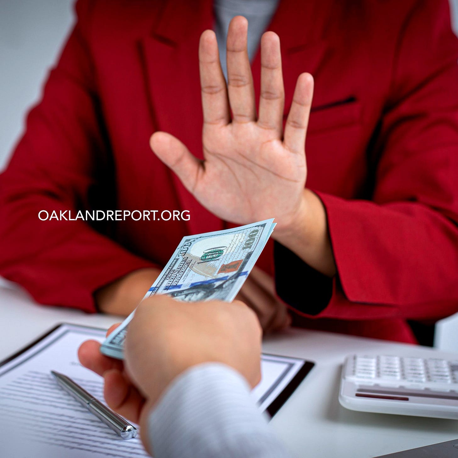 A significant number of Oakland SEIU’s rank-and-file members are in open revolt and have been organizing a decertification election for over a year. (Image source: Oakland Report / Adobe Stock)