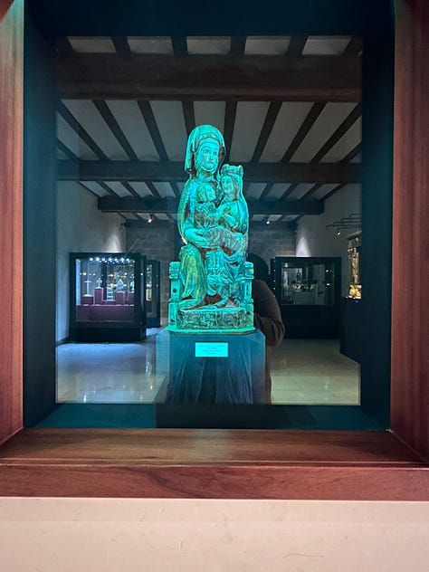 Various masterpieces and religious relics collected by the nuns over the centuries. 