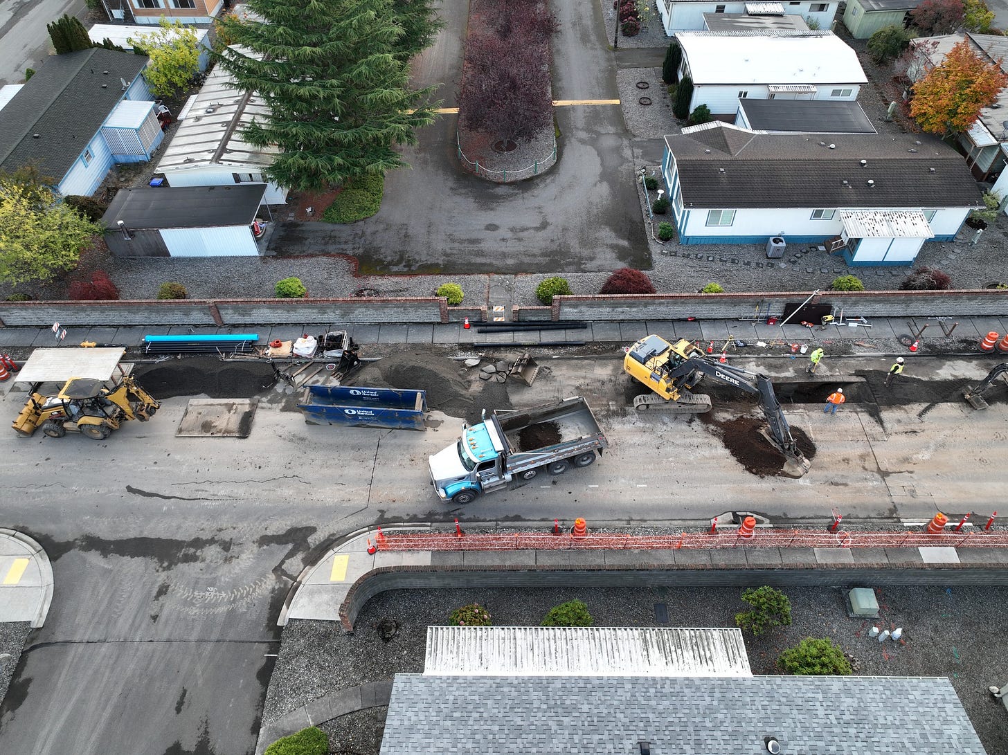 No photo description available.