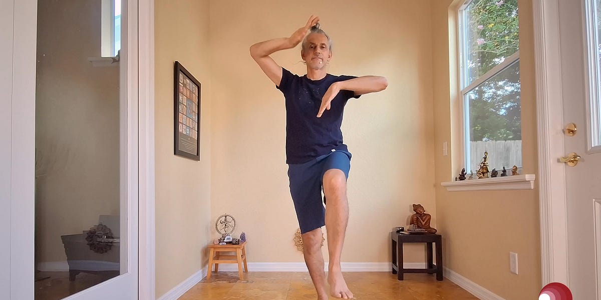 Dance of Shiva Level 2: Leg Pattern 1 — Changing Arm Initial Position