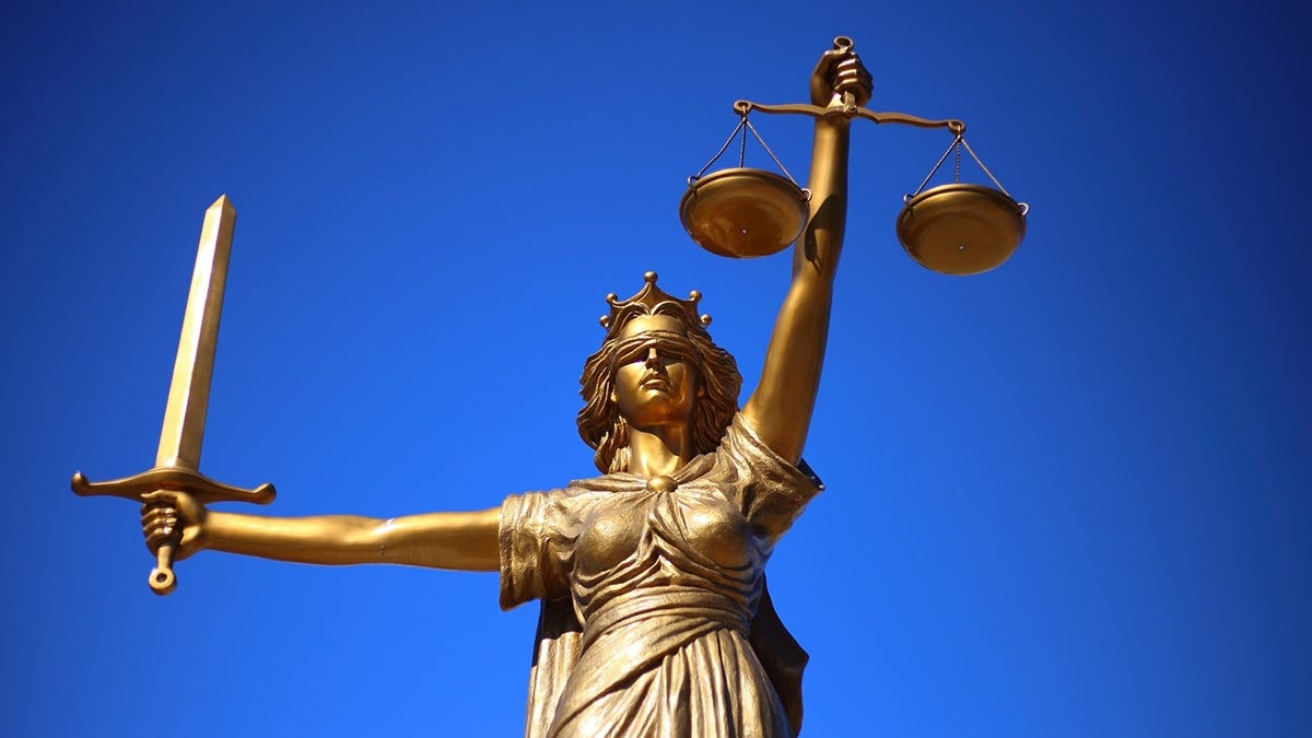 A Justiça em 2022 – o que não podemos esperar, mas devíamos