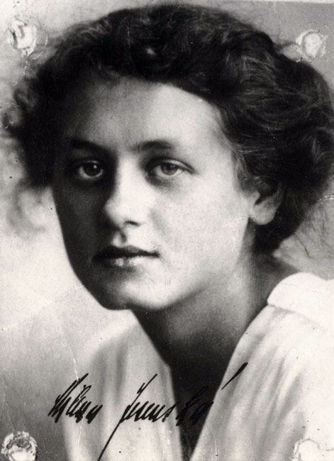 Milena Jesenská - Wikipedia Milena Jesenská - Wikipedia