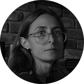 The Slow Shuffle of Hearts and Breaks