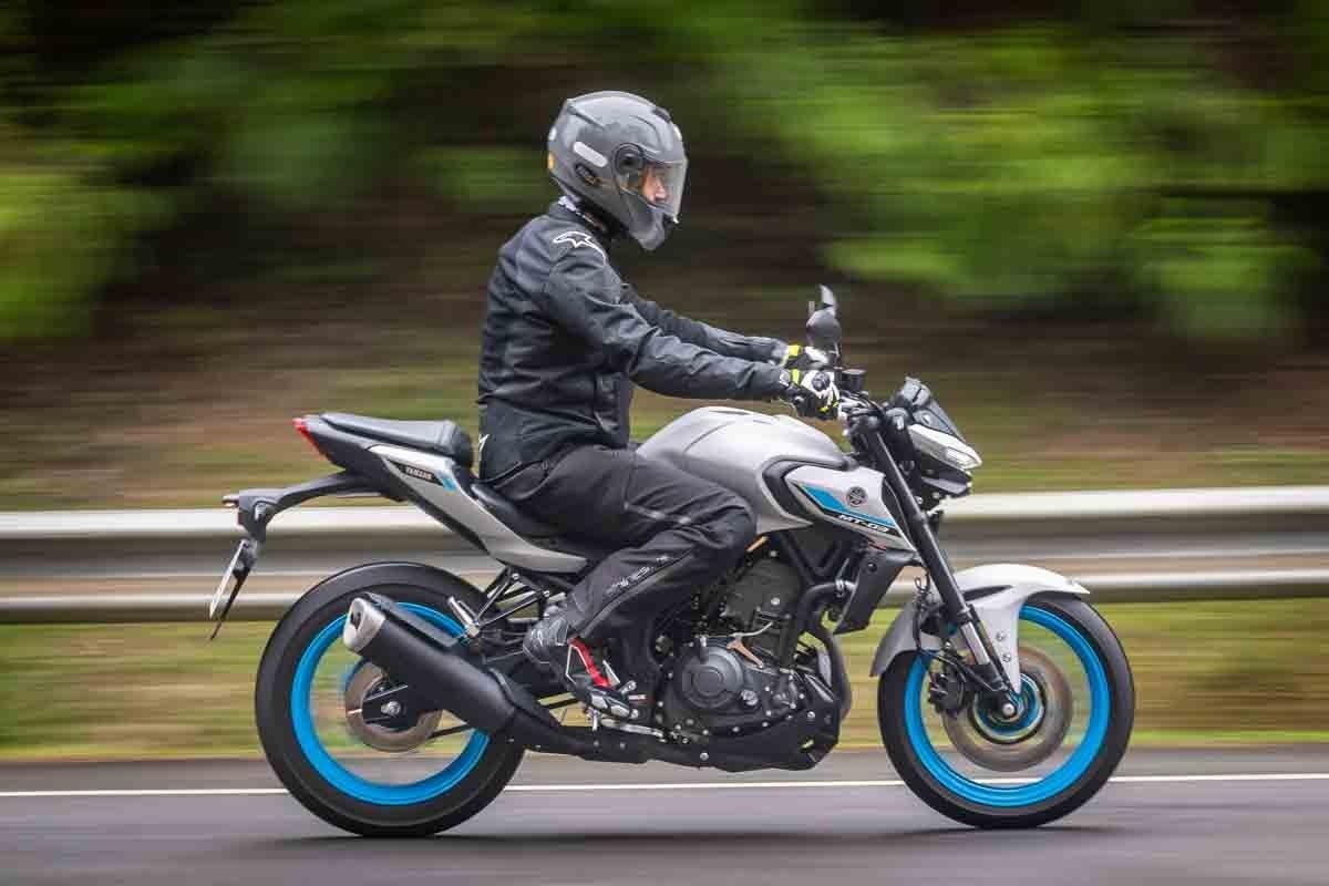 Mt 03 R3 R25 R30 🔒🔥Yamaha MT-03 e R3: o duelo de identidades entre as irmãs gêmeas ...