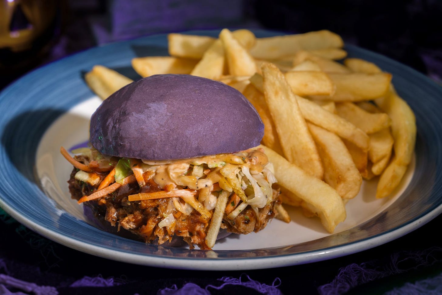 2025 Mickey's Not-So-Scary Halloween Party - Pumpkin-spiced Coffee Barbecue Pork Sandwich