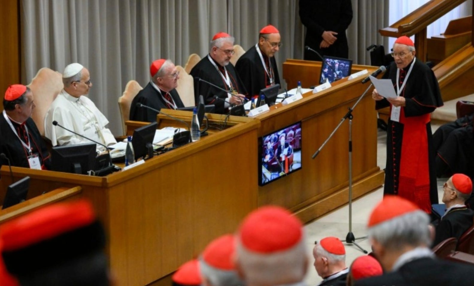 Documents Reveal Last-Minute Push to “Synodalize” Recent Consistory of Cardinals