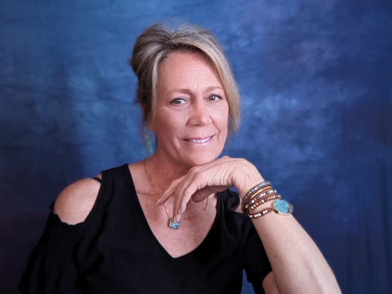 LA Gonzales: International Coach, Writer, Author