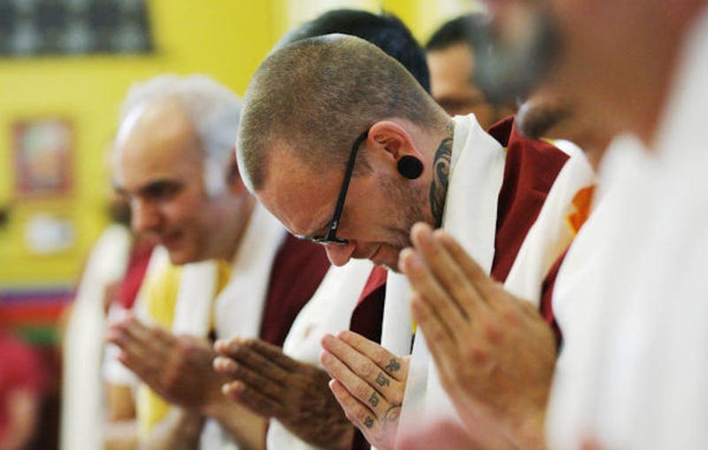 5 major world religions: How do they worship? – Deseret News 5 major world religions: How do they worship? – Deseret News