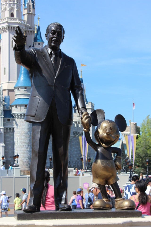 Walt Disney Statue Walt Disney Statue
