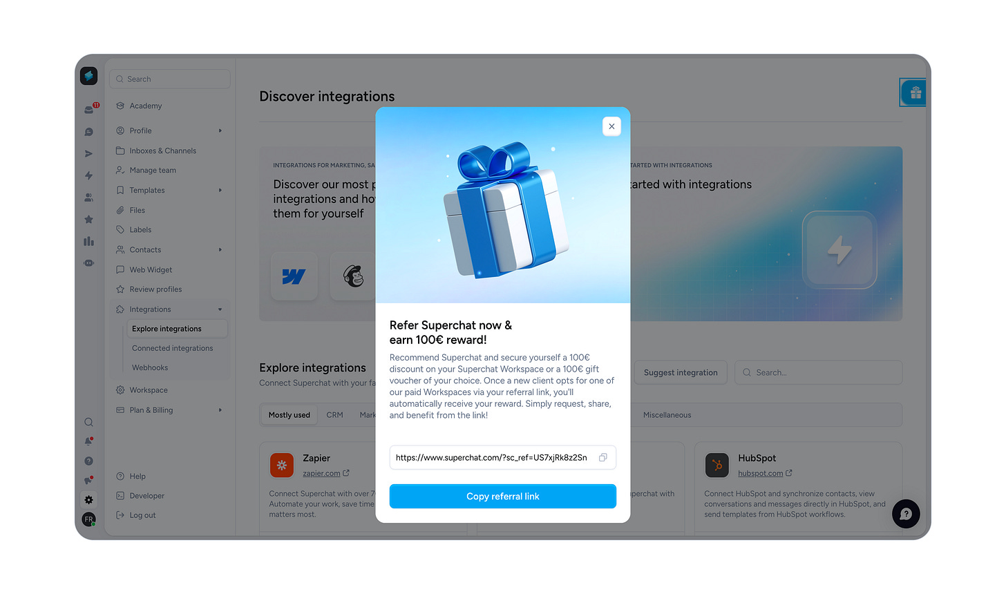 Example of an in-app referral banner from the company Superchat, offering a €100 reward for referring a new paying customer.