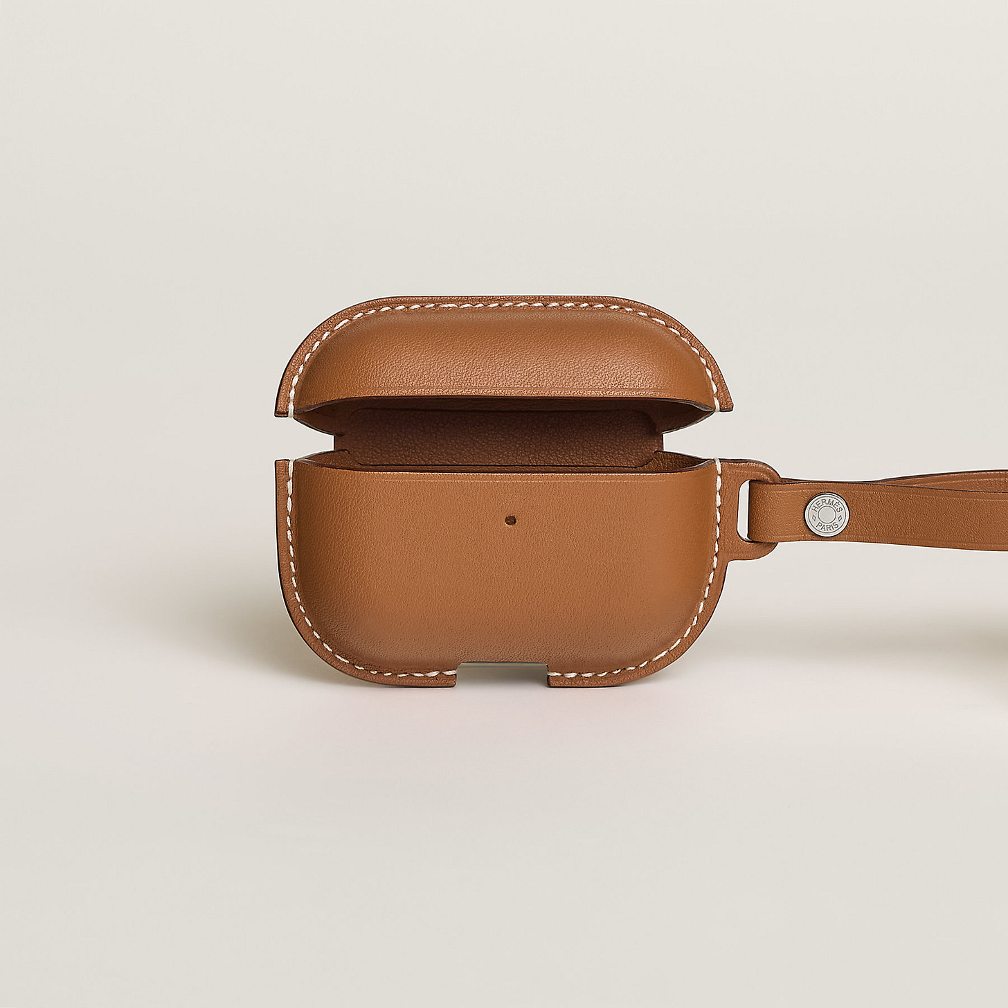 View: front, Case for AirPods Pro 2