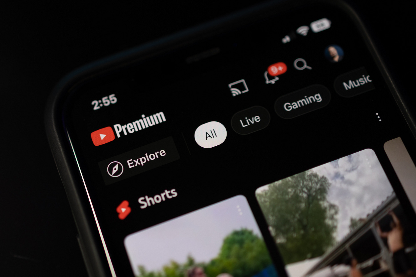 How to Play YouTube in the Background on iPhone and Android | Digital Trends