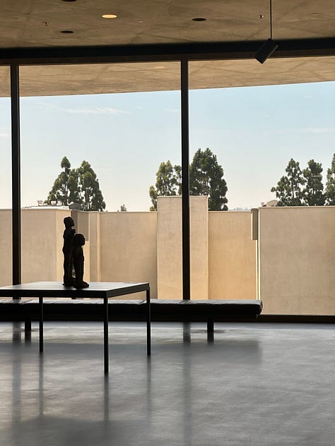 Images of the Geffen Galleries