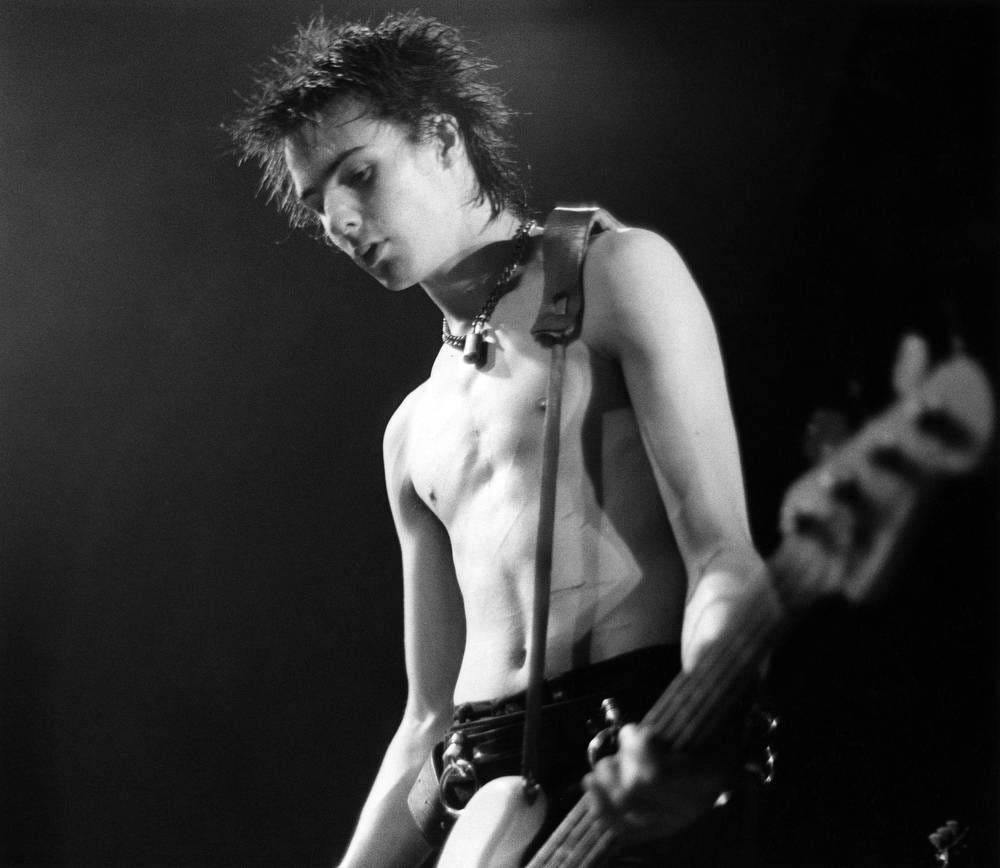 Punk Rocker Vicious Poisoned Love: The Life and Death of Punk Icon Sid Vicious and the ...