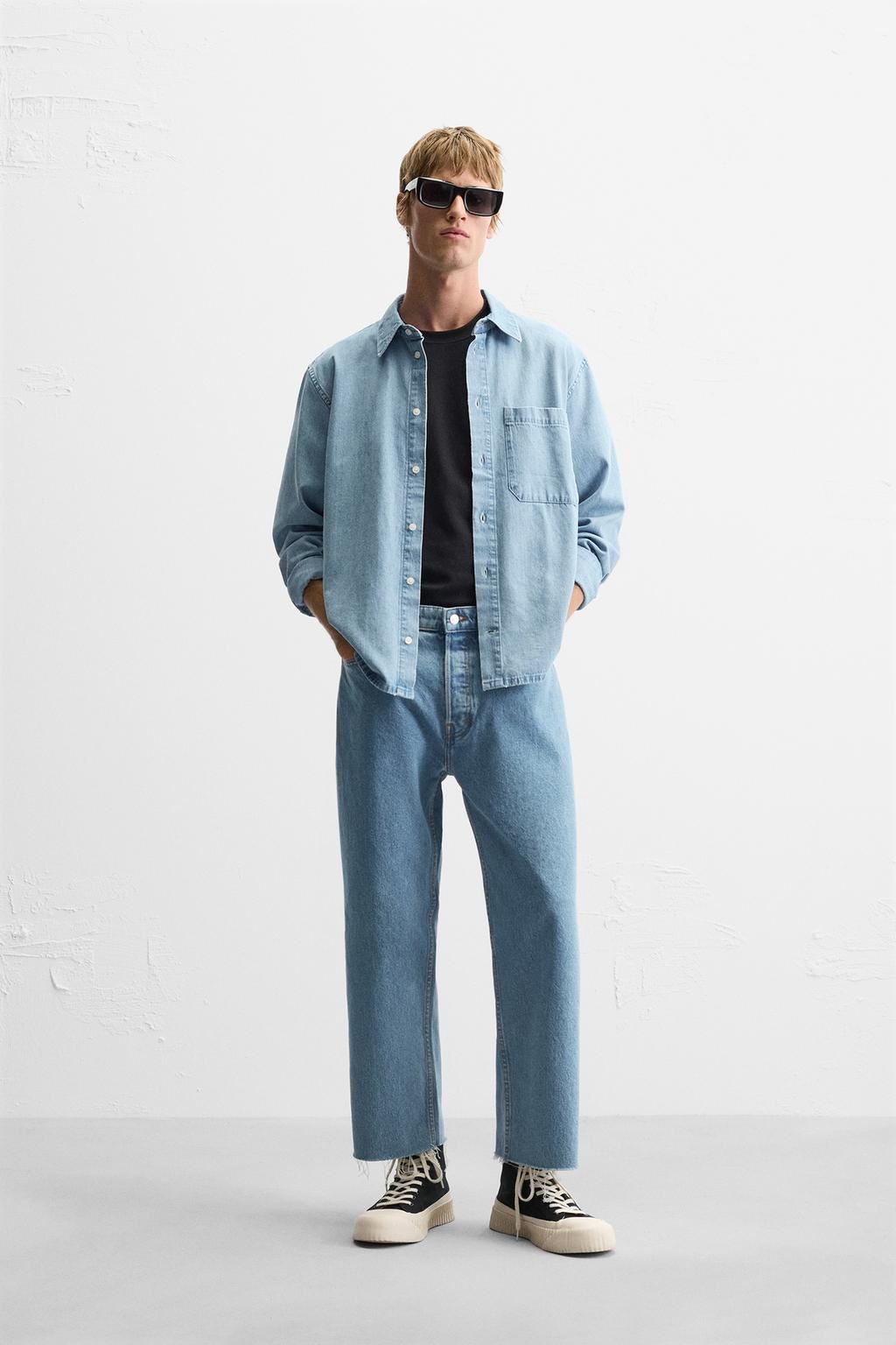 STRAIGHT FIT CROPPED JEANS - Light blue by Zara - Image 0