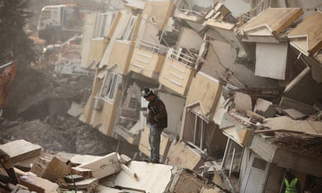 A view of damage in Kahramanmaraş.