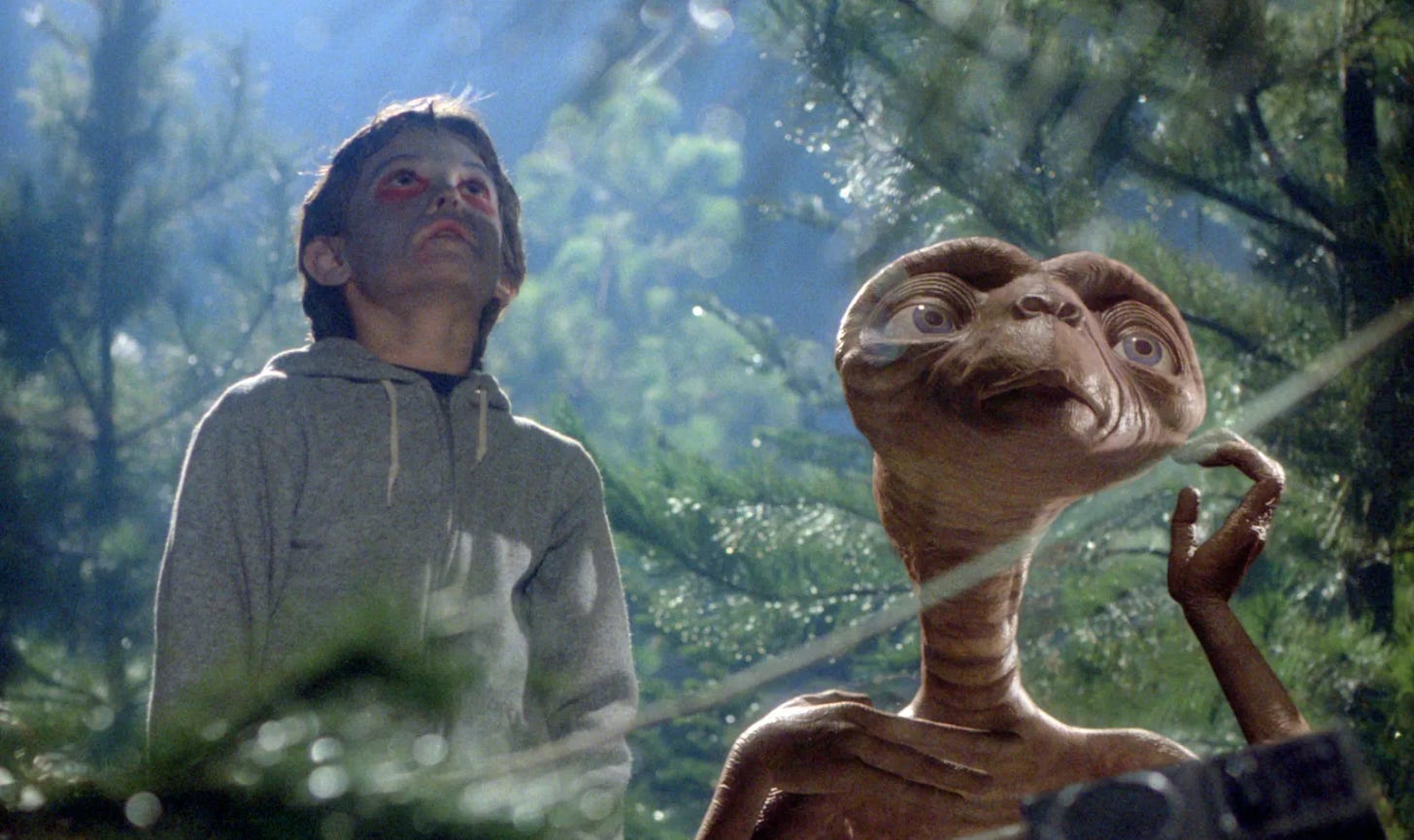 E.T. the Extra-Terrestrial Reunites With Elliott in New Xfinity Commercial  - Newsweek