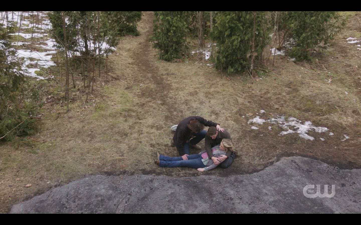 Sam conforting Dean with Marys dead body SPN 14.18 Sam conforting Dean with Marys dead body SPN 14.18