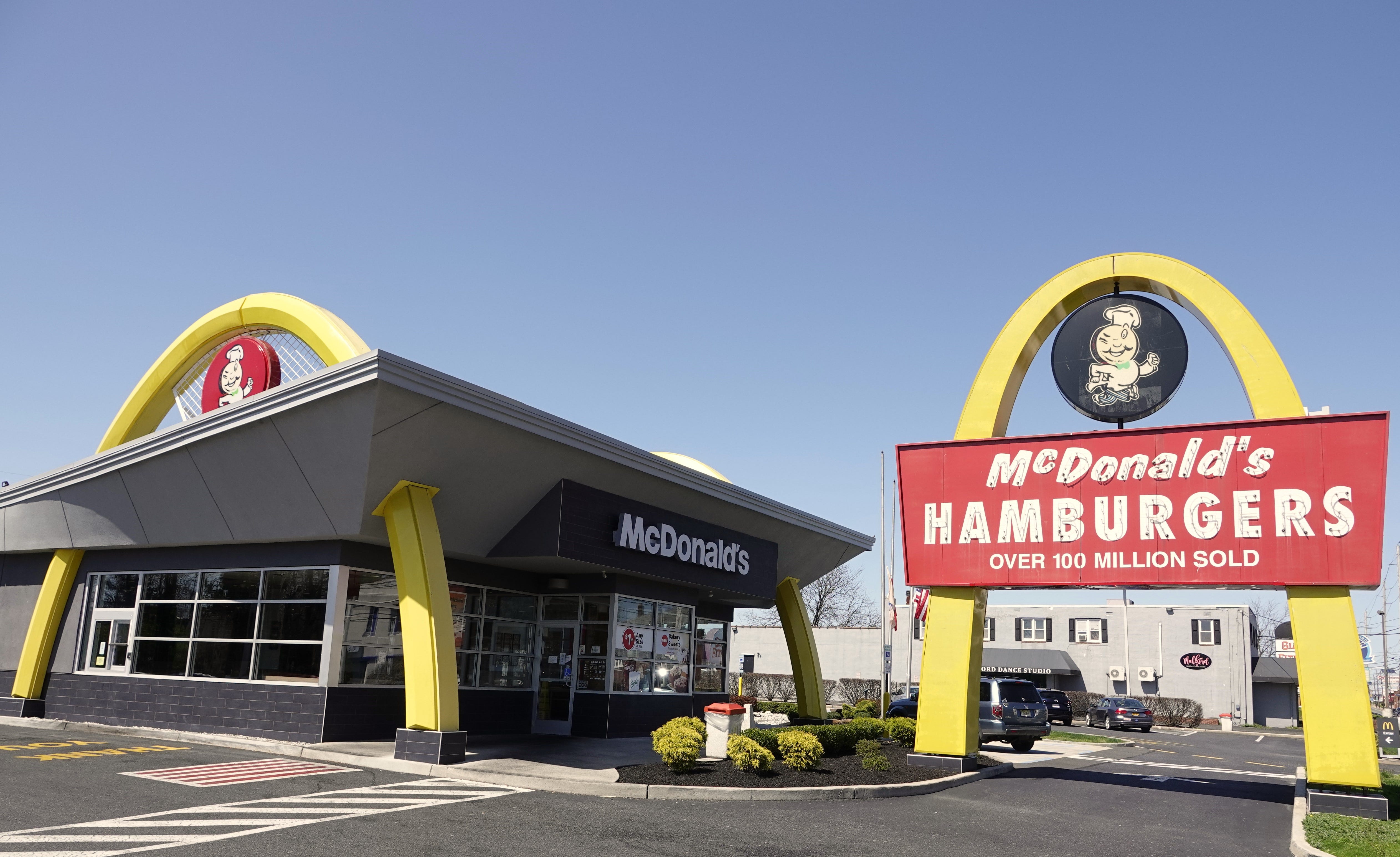 Let's visit a unique McDonald's that found its 'Classic' essence