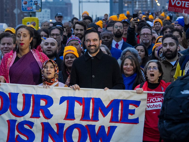 Mamdani Marches to City Hall on Final Campaign Day Before Election - The New York Times Mamdani Marches to City Hall on Final Campaign Day Before Election - The New York Times