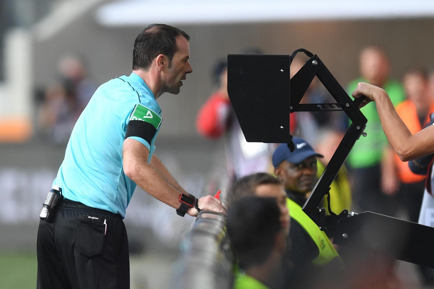 EXPLAINED: How VAR video assistant referee system works in football |  London Evening Standard