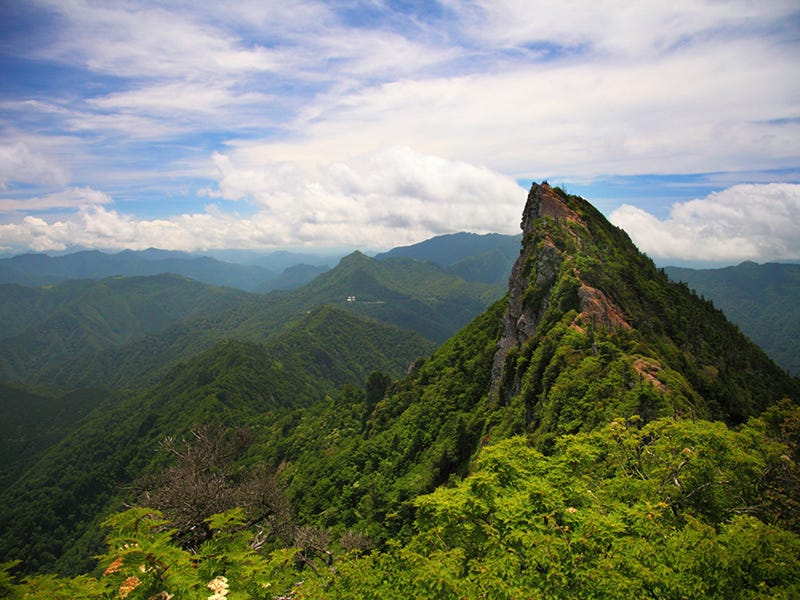 石鎚山（いしづちさん）