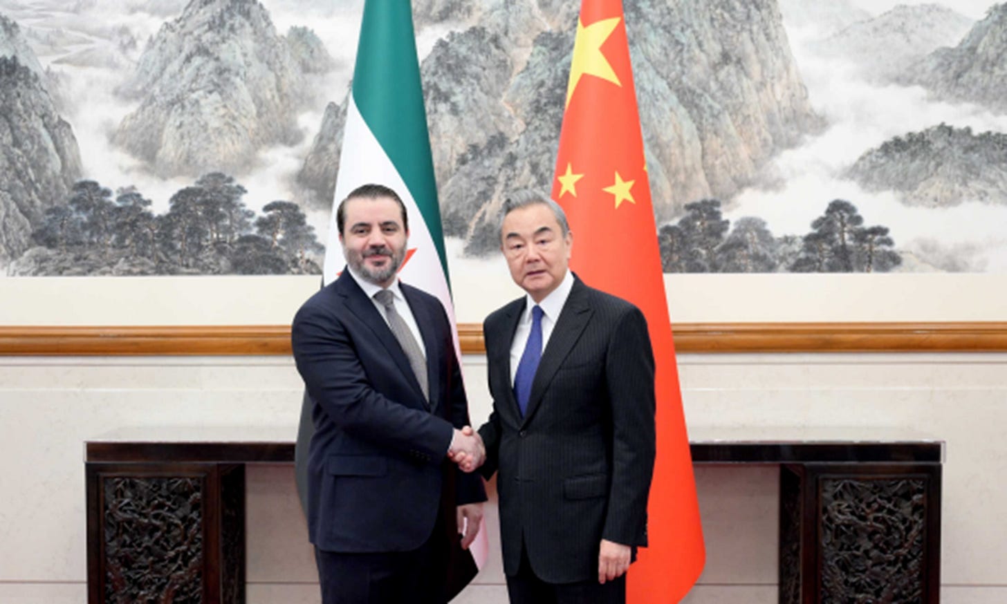 Chinese Foreign Minister Wang Yi holds talks with visiting Syrian foreign affairs chief Asaad Hassan al-Shibani in Beijing on November 17, 2025. Photo: Chinese Foreign Ministry 
