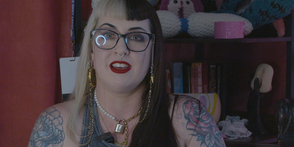 Meet Moxie Rose: The Small-Town Sex Educator with A Big Online Following