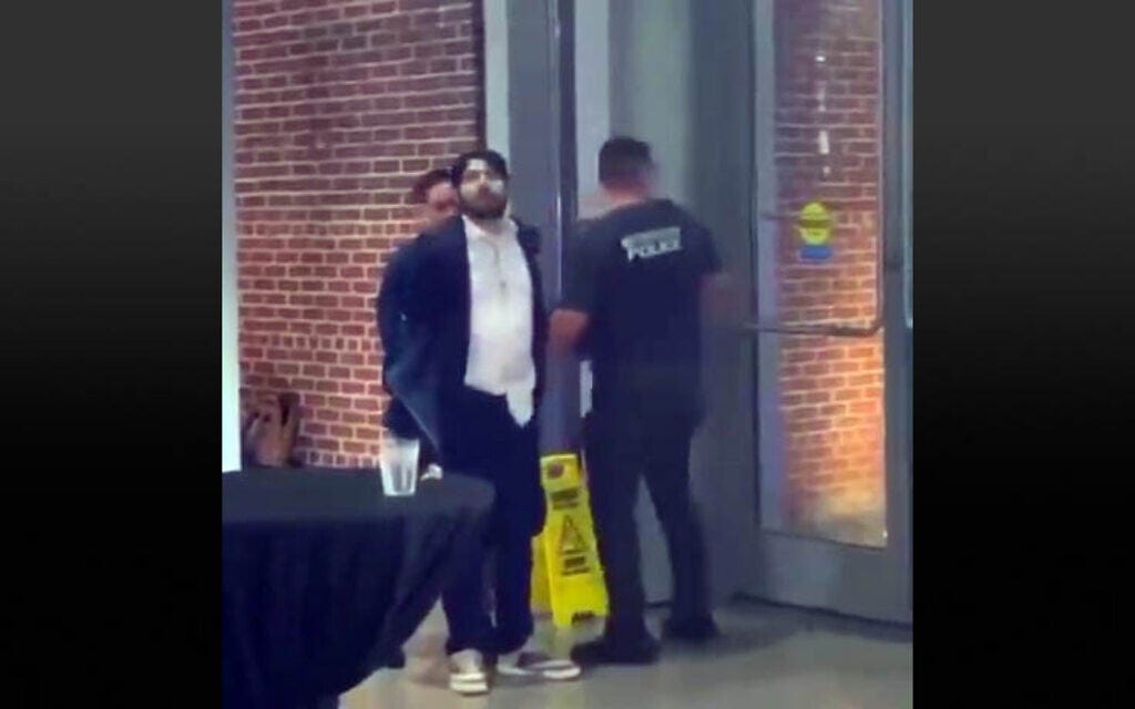 The suspect in the shooting of two Israeli Embassy staffers at the Capital Jewish Museum, Elias Rodriguez, shouts 'Free Palestine' as he is arrested, May 21, 2025. (Screenshot: X; used in accordance with Clause 27a of the Copyright Law) The suspect in the shooting of two Israeli Embassy staffers at the Capital Jewish Museum, Elias Rodriguez, shouts 'Free Palestine' as he is arrested, May 21, 2025. (Screenshot: X; used in accordance with Clause 27a of the Copyright Law)