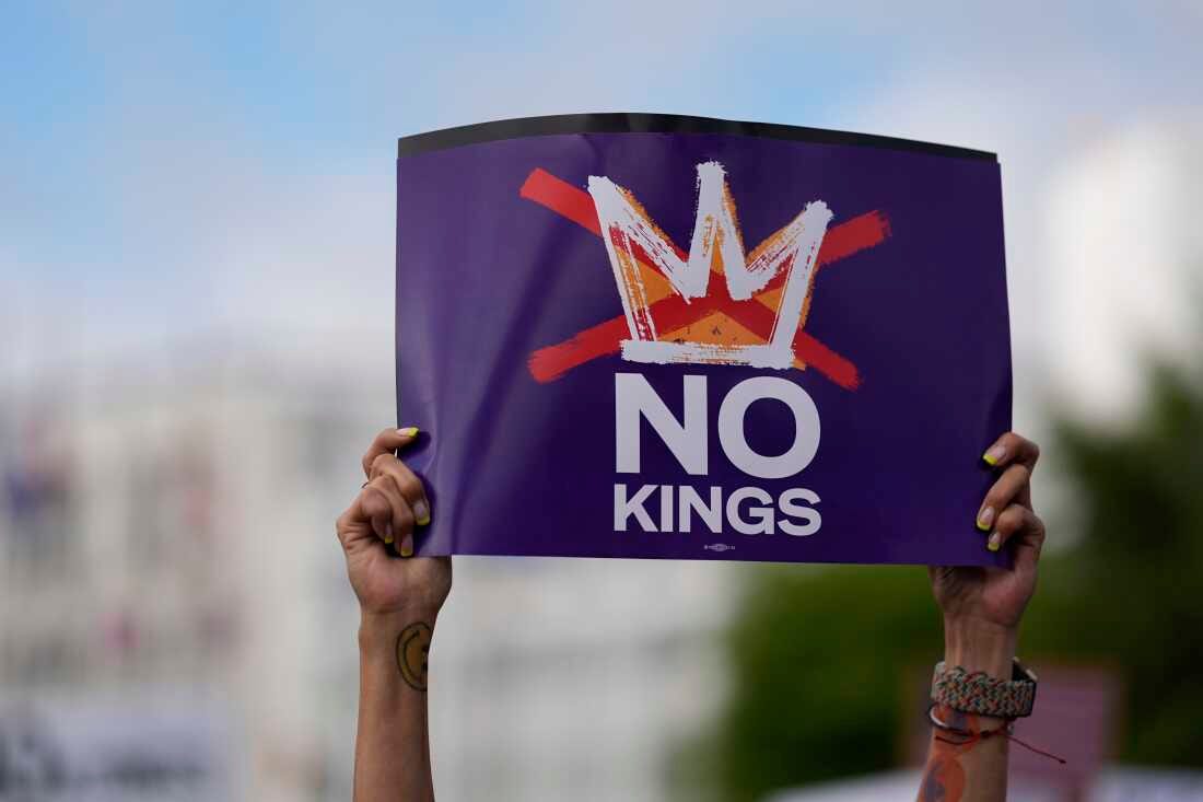 No Kings anti-Trump protests to coincide with Army's parade on Saturday :  NPR