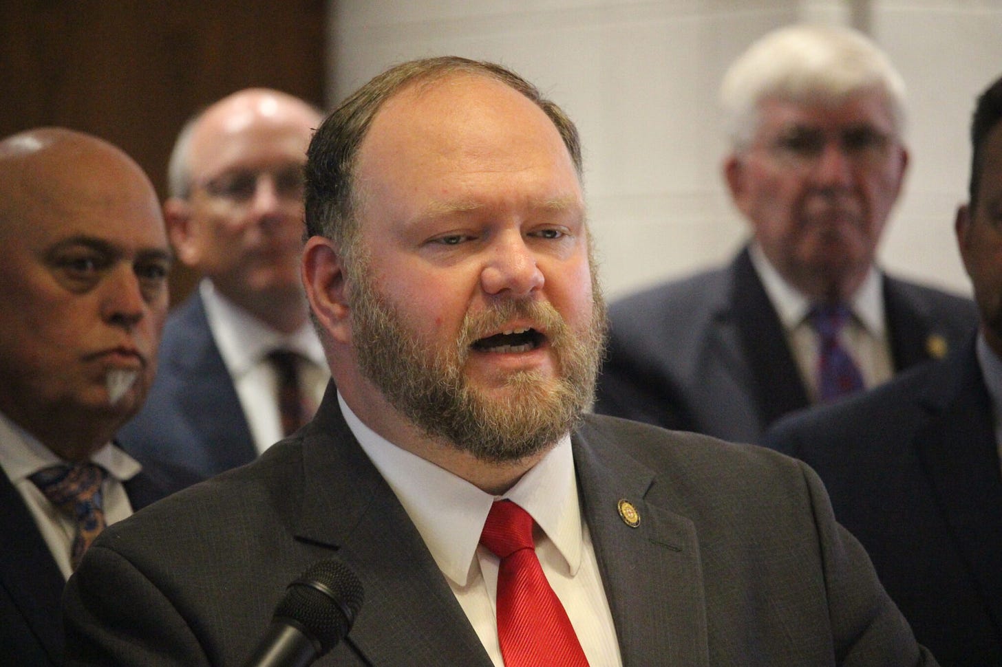 NC Senate proposes a limited spending bill as the legislature plans a break  without a new budget • NC Newsline