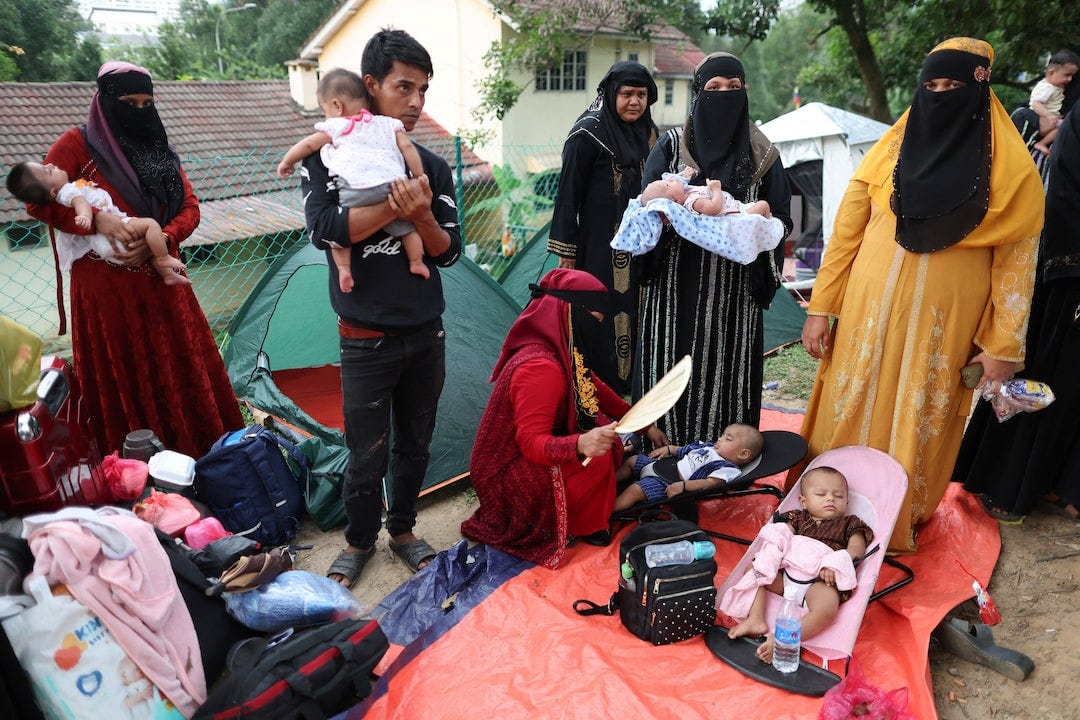 Malaysia detains over 100 Rohingya refugees seeking shelter at UNHCR | Reuters Malaysia detains over 100 Rohingya refugees seeking shelter at UNHCR | Reuters